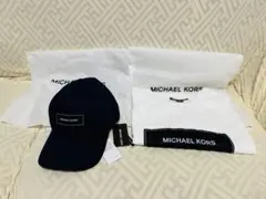 新品未使用　MICHAEL KORS キャップ Tシャツ セットのサムネイル