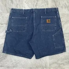 【W44】カーハート 極太デニム ショートパンツ ハーフパンツ ペインター 古着のサムネイル