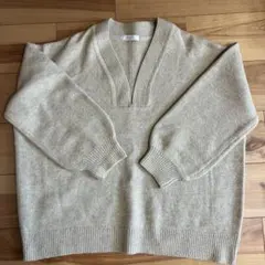 BLATE 深Vネック ニット プルオーバー ベージュ フリーサイズ 試着のみ