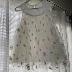 花柄フリル付きホワイトワンピース