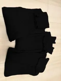 UNIQLO メリノリブタートルネックセーター３枚セット