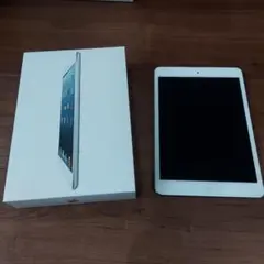 宙*様 Apple iPad mini(第1世代) 32GB MD544J/A