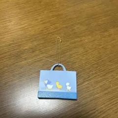 familiar ファミリア キーケース くま 刺繍 - メルカリ
