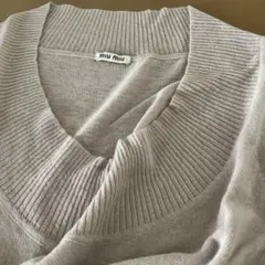 美品 MIU MIU カシミヤ混 薄手ニット ピンク 春色