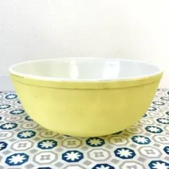 Old Pyrexプライマリーカラー イエロー　LLサイズのサムネイル