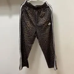 adidas ヒョウ柄パンツ Mサイズ