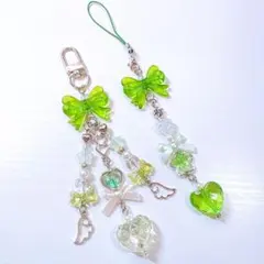 Item thumbnail for item bb01b392-0a2a-4454-b38a-0b964be8b82e