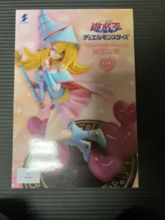 遊戯王 ブラックマジシャンガール&インセクター羽蛾フィギュア 2点