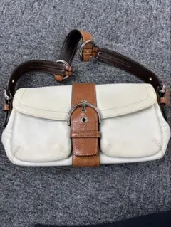 【良品】コーチ　ショルダーバッグ　ソーホー　ダブルポケット　レザー　白