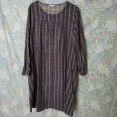 Samansa Mos2 ダークグレー 花柄 ワンピース前ボタン羽織り型