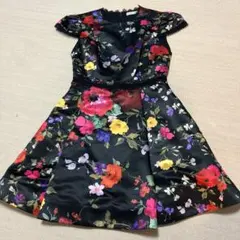 アリスアンドオリビア　ワンピース