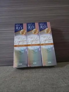 Item thumbnail for item 0532ed06-d2a0-4d90-9eb8-fc46e1b066fe