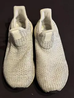 adidas UltraBoost 4.0 26.5cmのサムネイル