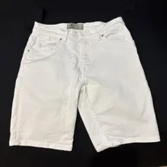 ZARA ホワイトデニムショートパンツ