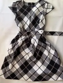 美品 BURBERRY BLUE LABELツイード切替ワンピース38 ベルト付 - メルカリ