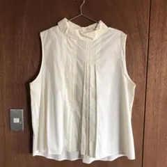 UNIQLO MARNI アイボリー ノースリーブシャツ