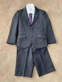 ストライプ フォーマルスーツ ジッパーポケット付き　110cm