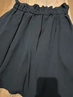 Ehyphen world gallery 黒 フレアスカート