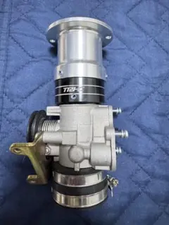 シグナスx TRHCファンネル　新雅スロボ　インシュレーター　セット