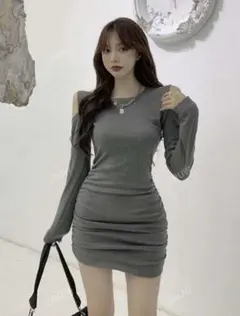 オフショルダー長袖ミニワンピース グレー