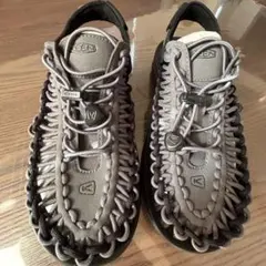 新品KEEN グレー 編み上げ スポーツサンダル 26.5cm