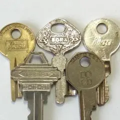 ビンテージ キー 鍵 USA アメリカ キーホルダー6個set - メルカリ