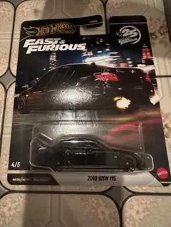 Hot Wheels 2010 BMW M5のサムネイル