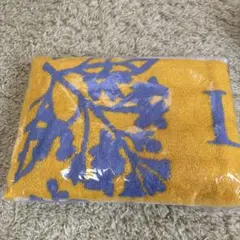 ロクシタン　バスタオル