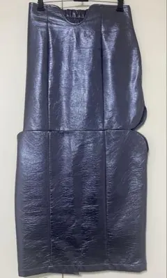 【最終値下げ】musubore ダイヤカット　レザースカート