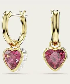 スワロフスキー　ハート型ピンクストーンフープピアス