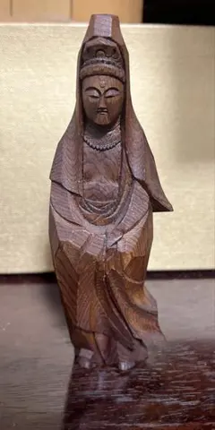 伝統的な仏像 金色 63cm 希少観音菩薩像 鶯玉作古美術アンティーク