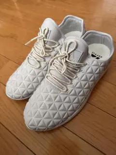 スニーカー 25.5