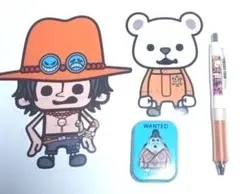 【ONE PIECE】ステッカー　ボールペンなど