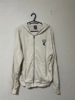 r*3様 【SANTA CRUZ】ホワイトパーカーのサムネイル