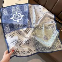 ラスト2点　シルク100% 大判スカーフ　ストール　65×65cm