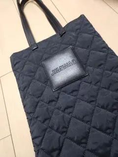 Item thumbnail for item 52627de4-c5c9-41e4-a663-c67f161c429f