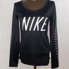 NIKE 長袖 カットソー ブラックのサムネイル