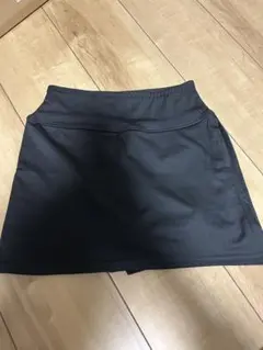 黒 スポーツスカート ショートパンツ付きのサムネイル