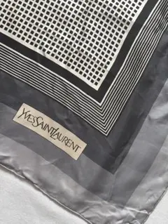 Yves Saint Laurent スカーフ　シルク　ヴィンテージ