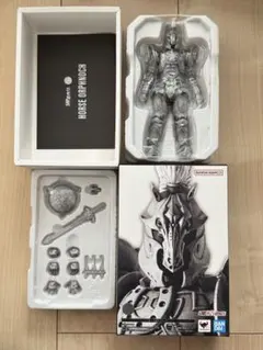 真骨彫　ホースオルフェノク　輸送箱伝票跡無し 真骨彫 ホースオルフェノク 輸送箱伝票跡無し - メルカリ