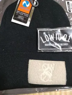 LOW IQ 01 ブラックニット帽 ベルクロパッチ付き 2025年最新】LOW IQ 01 キャップの人気アイテム - メルカリ