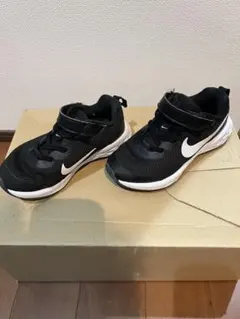 Nike ブラック スニーカー 18センチ