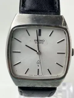 ✨SEIKO✨セイコー✨5P31-5320✨クォーツ✨ホワイト文字盤✨腕時計
