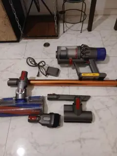 2025年最新】dyson cyclone v10 fluffyの人気アイテム - メルカリ