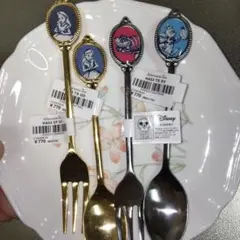 アフタヌーンティー　アリス　スプーン　フォーク