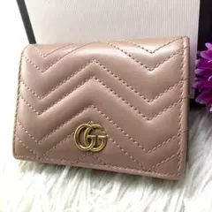 美品 現行✨グッチ 折り財布 マーモント キルティング レザー ベージュ