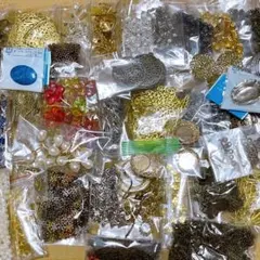 ハンドメイド　アクセサリーパーツまとめ売り　23