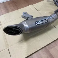 XSR900 MT-09 アクラポビッチ マフラーのサムネイル