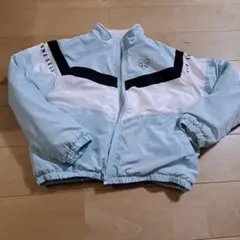 キッズ ジャケット 水色と白　リバーシブル140