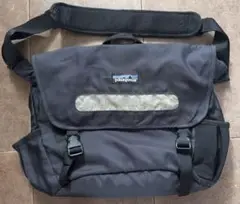 廃番 パタゴニア ハーフマス メッセンジャーバッグ 取り外し可能 PCバッグ付 patagonia パタゴニア ハーフマス メッセンジャーバッグ